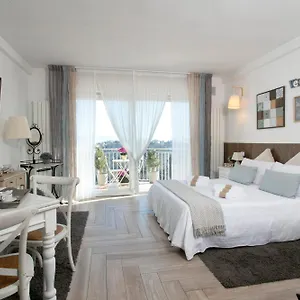 Residenza Il Punto בית הארחה פרוג'ה