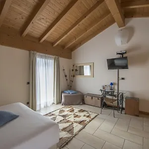 Hotel Villa Colico מלון קוליקו