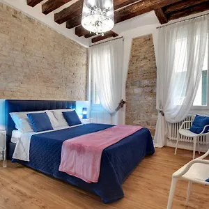 Charming Castello By Wonderful Italy Apartamento