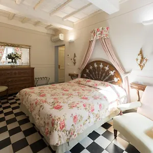 Corte Dei Neri Residenza D'epoca Floransa